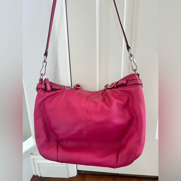 Fuchsia Coach Lindsey bag - Picture 3 of 10